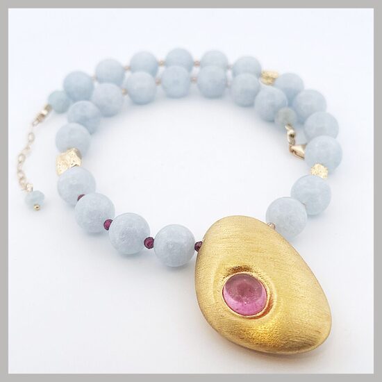 TURMALĪNS un AKVAMARĪNS